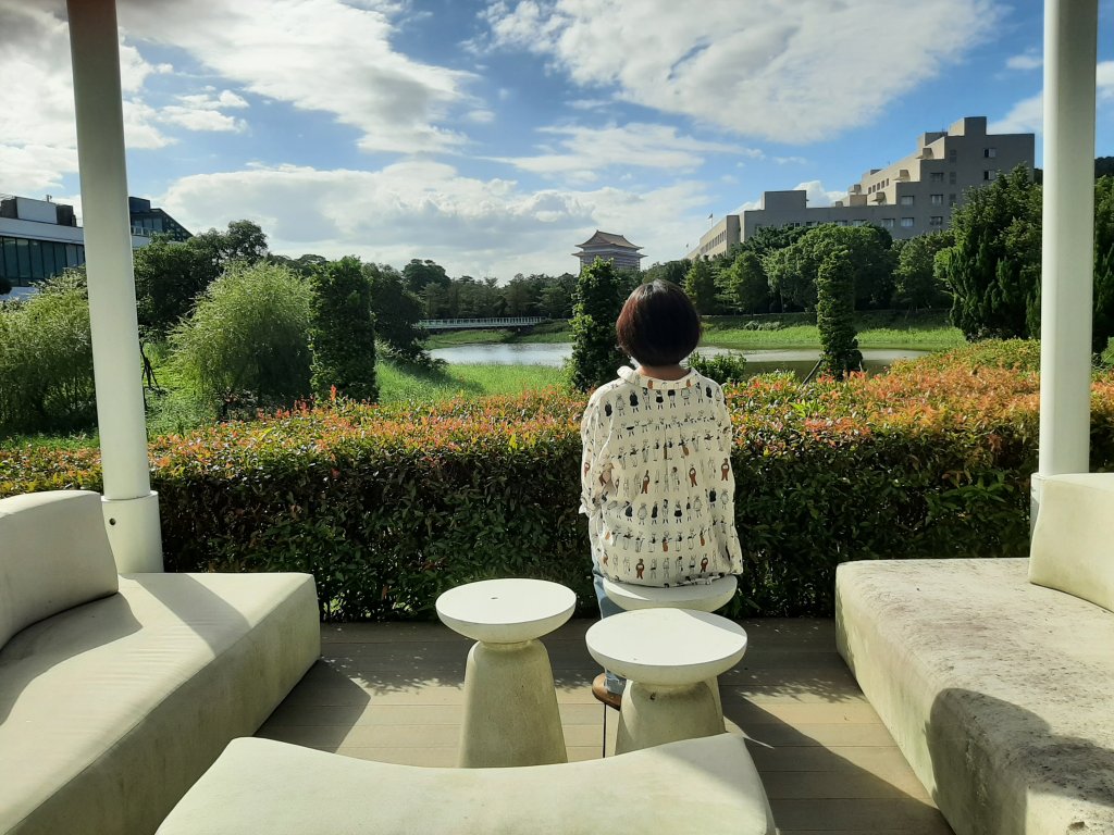 徜徉於城市的新與舊之交_2648905