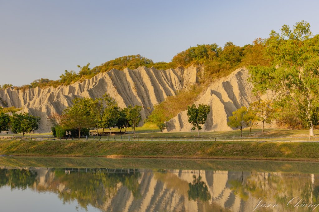 高雄田寮月世界地景步道封面圖