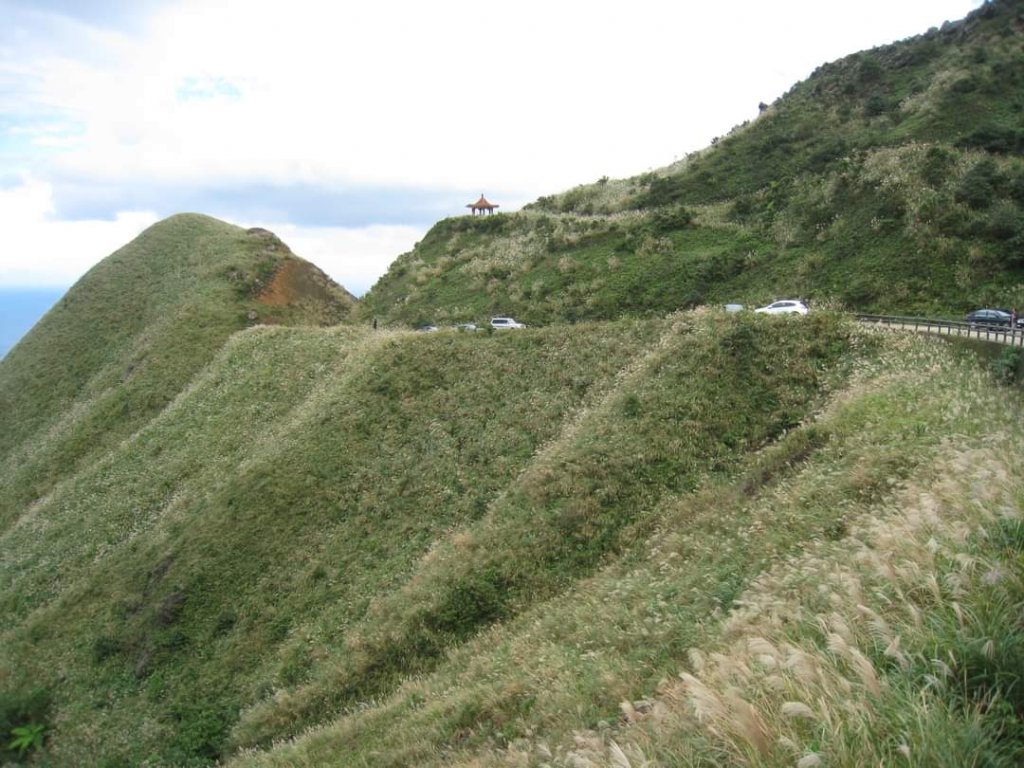 （瑞芳）三層橋一線天 樹梅坪古道  小金瓜露頭 不厭亭 茶壺山〔七堵 〕大牛稠登山步道 富民親水公園_2127032