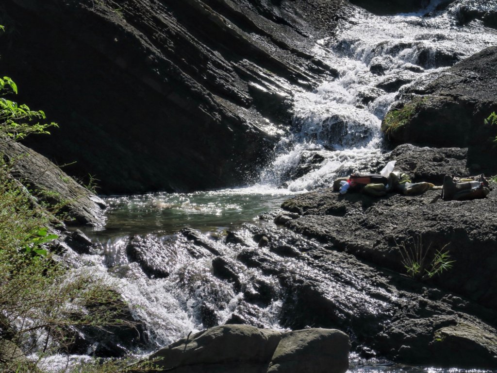 里龍山 悠遊山徑-溪谷-欣賞海天一色美景_1486113