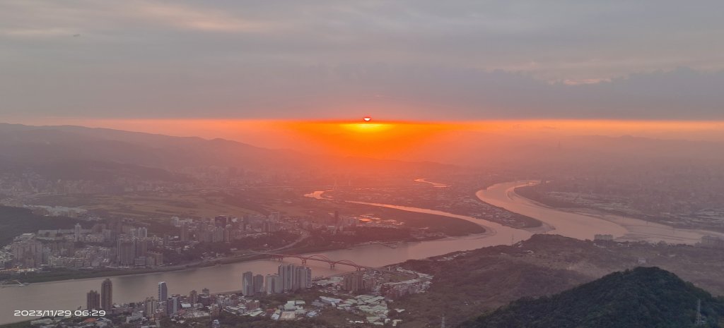 觀音山夜景/曙光/日出/斜射光_2363234