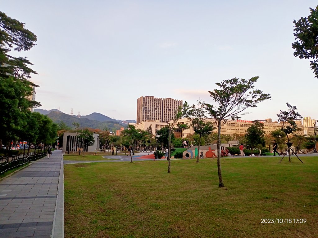 內湖港富廣場、瑞陽公園、文德三號公園、大港墘公園【走路趣尋寶、健康大穀東】封面圖