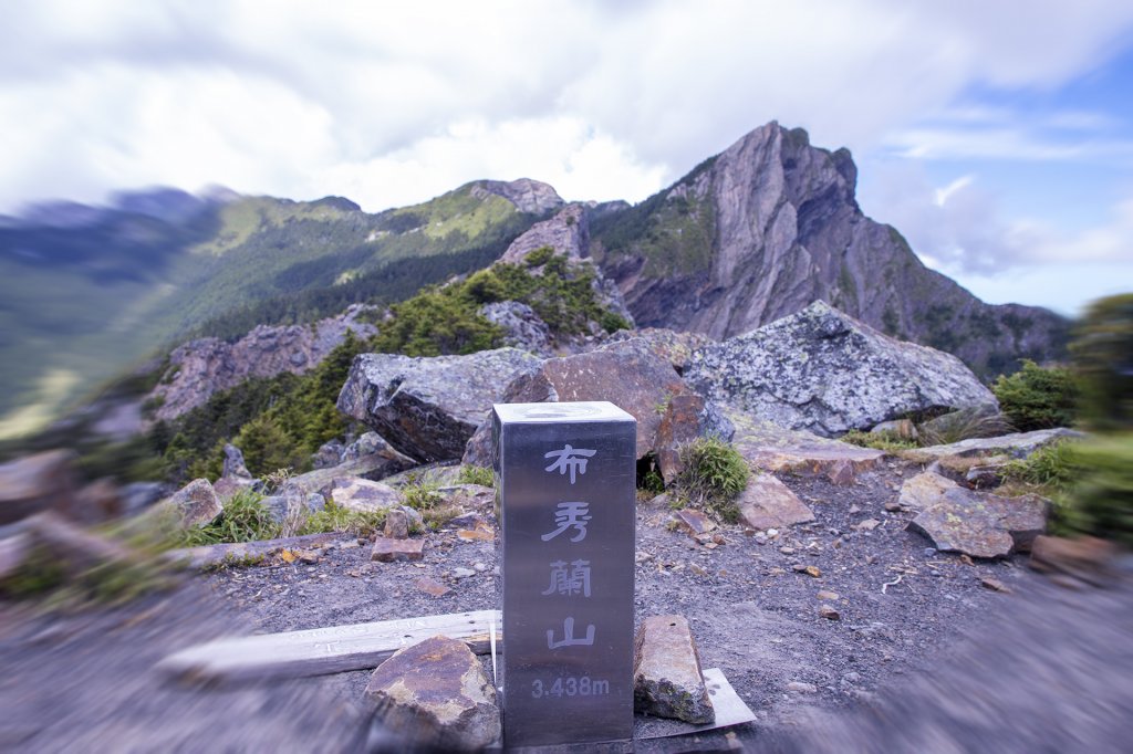 台灣最壯美稜線---聖稜_1821098