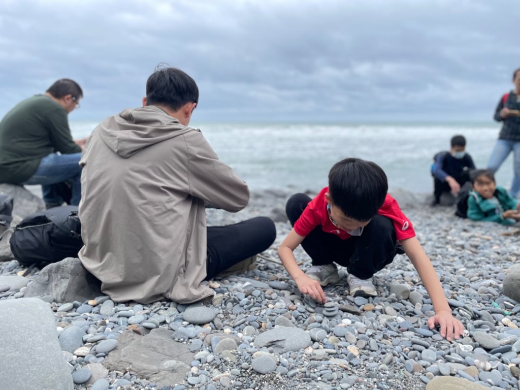 聽海湧～觀浪淘～拂海風～賞滾石～瑯嶠卑南道_2706222