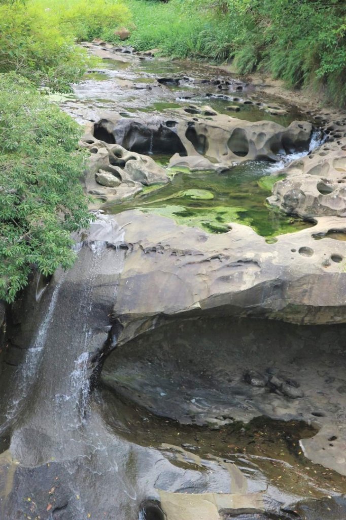 平溪 十分瀑布。壺穴地質景觀 垂廉型瀑布 臺版尼加拉瀑布_2206130