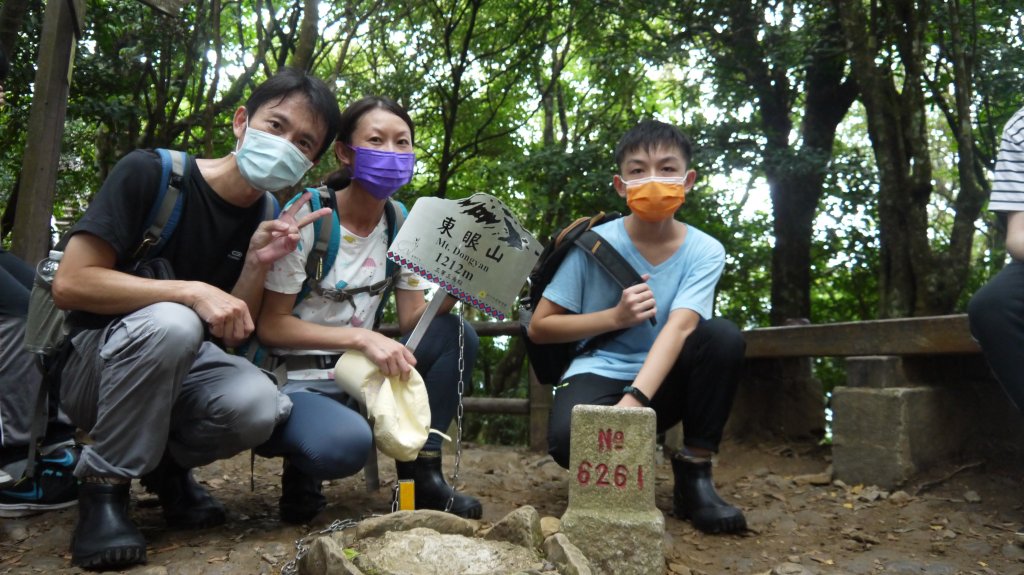 東眼山登山健行趣(小百岳22號)封面圖