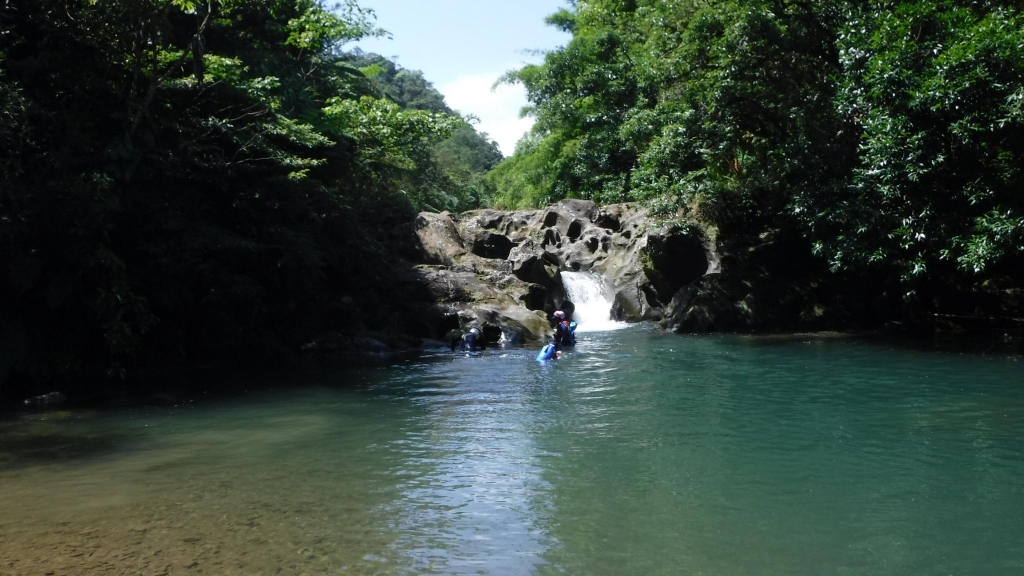 平溪線旁的山水秘境-灰窯溪溯溪_53417