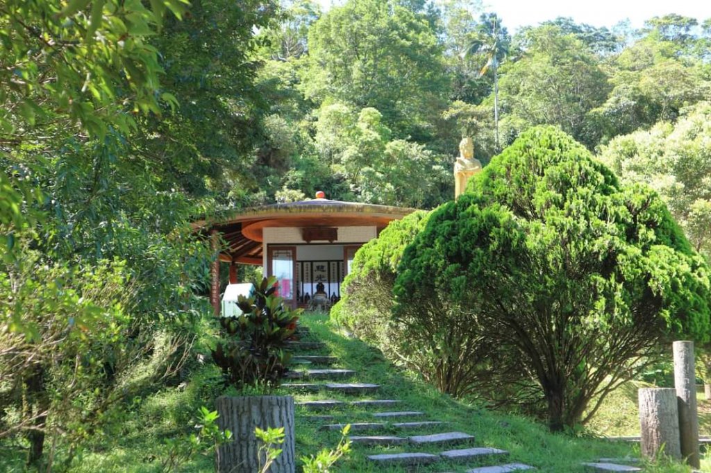 〔貢寮 〕靈鷲山無生道場  三貂角燈塔 ，南子吝步道，獅公髻尾山，台東三仙台，花蓮七星潭，清水斷崖_2216537