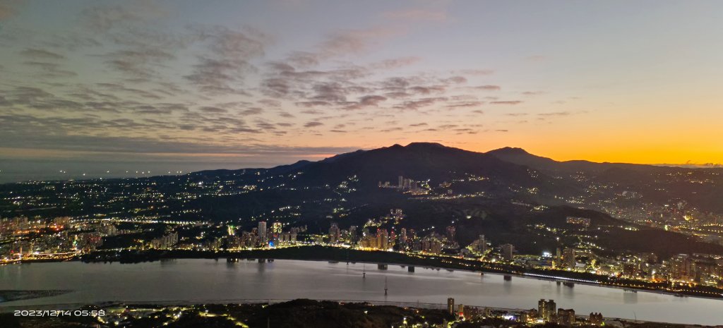 觀音山星空夜景/曙光日出/晨霧瀰漫12/14_2378286