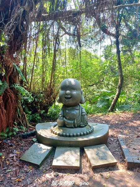 【新北金山】三面臨海視野佳。 獅頭山公園步道x神秘海灘x燭臺雙嶼_2818732