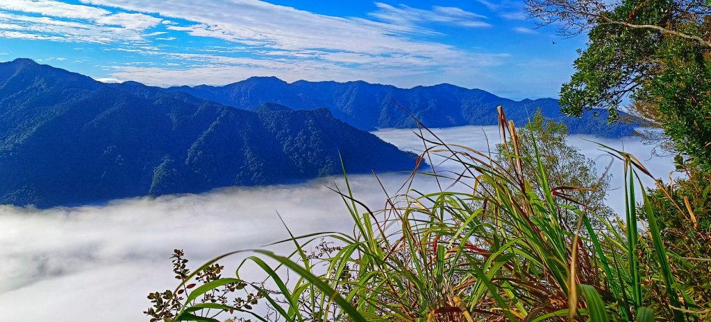 111.12.18 虎山-加里山-虎山（虎加虎縱走）_1958951