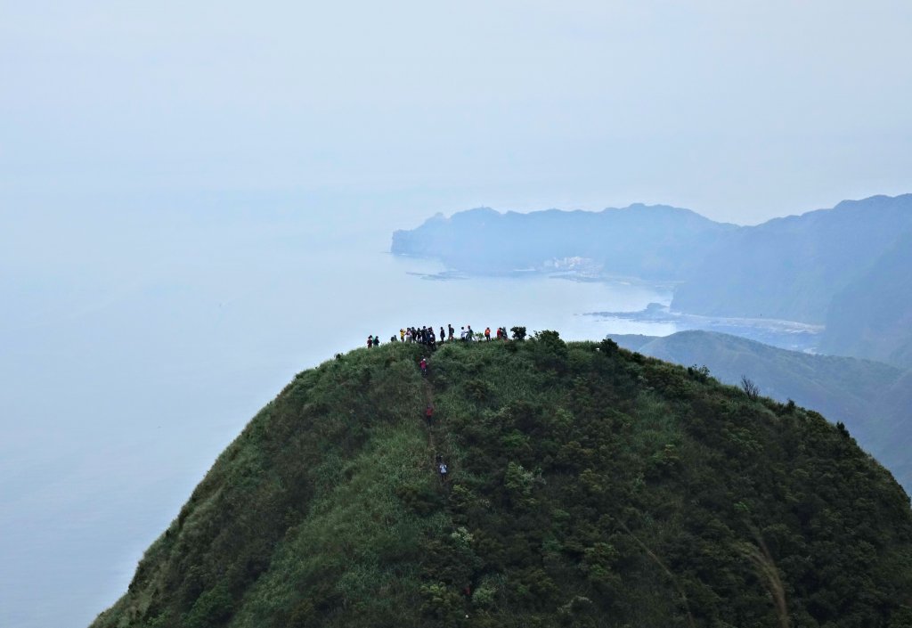 基隆山與雷霆峰_926783