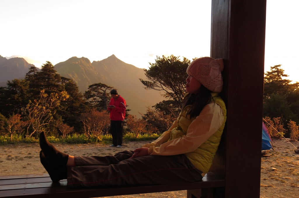 【步道小旅行】登山新手之能高越13K.奇萊南峰日出雲海_4350