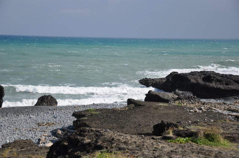〔貢寮 〕靈鷲山無生道場  三貂角燈塔 ，南子吝步道，獅公髻尾山，台東三仙台，花蓮七星潭，清水斷崖_2260691