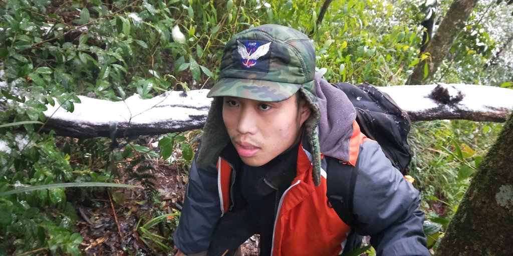 父子倆包山，內洞林道上大保克山群峰追雪_1232829