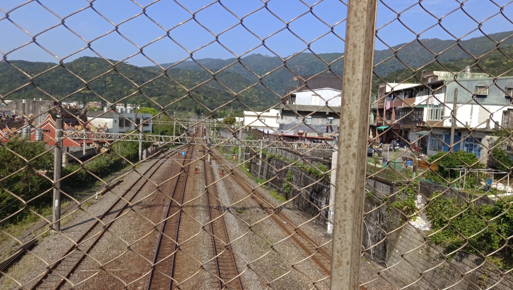 (姨婆趴趴走)第四十九集:攀登連走宜蘭梗枋山、橋板湖山_2747711