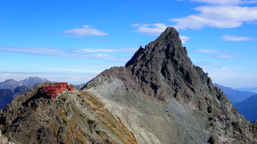 體驗日本最經典的北阿爾卑斯山脈之美燕槍穗縱走封面圖