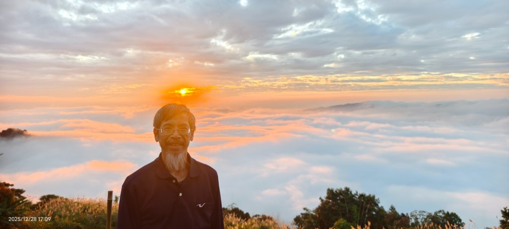 #馬那邦山 #夕陽 #雲海 #火燒雲 12/28_2971544