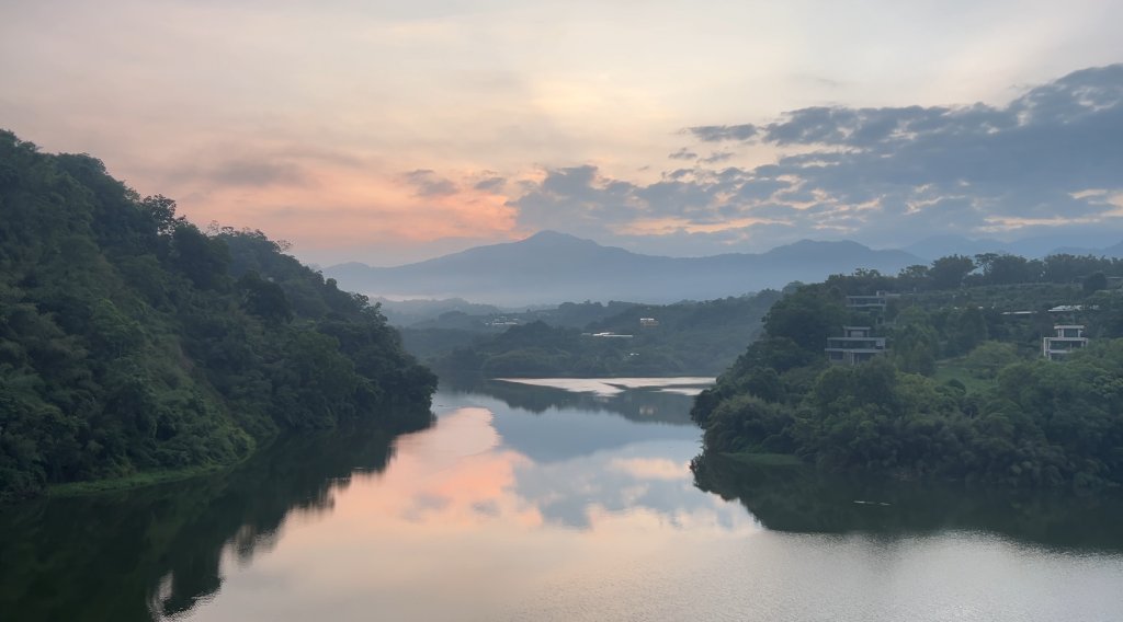 馬那邦山封面圖