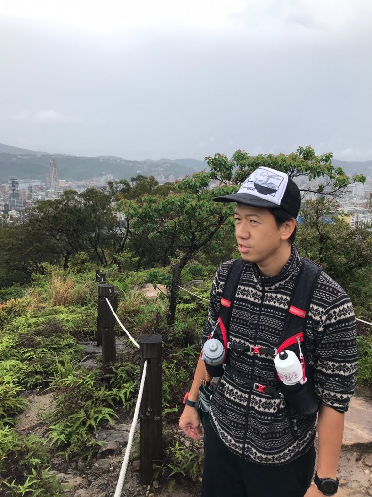 石牌軍艦岩探險_906491