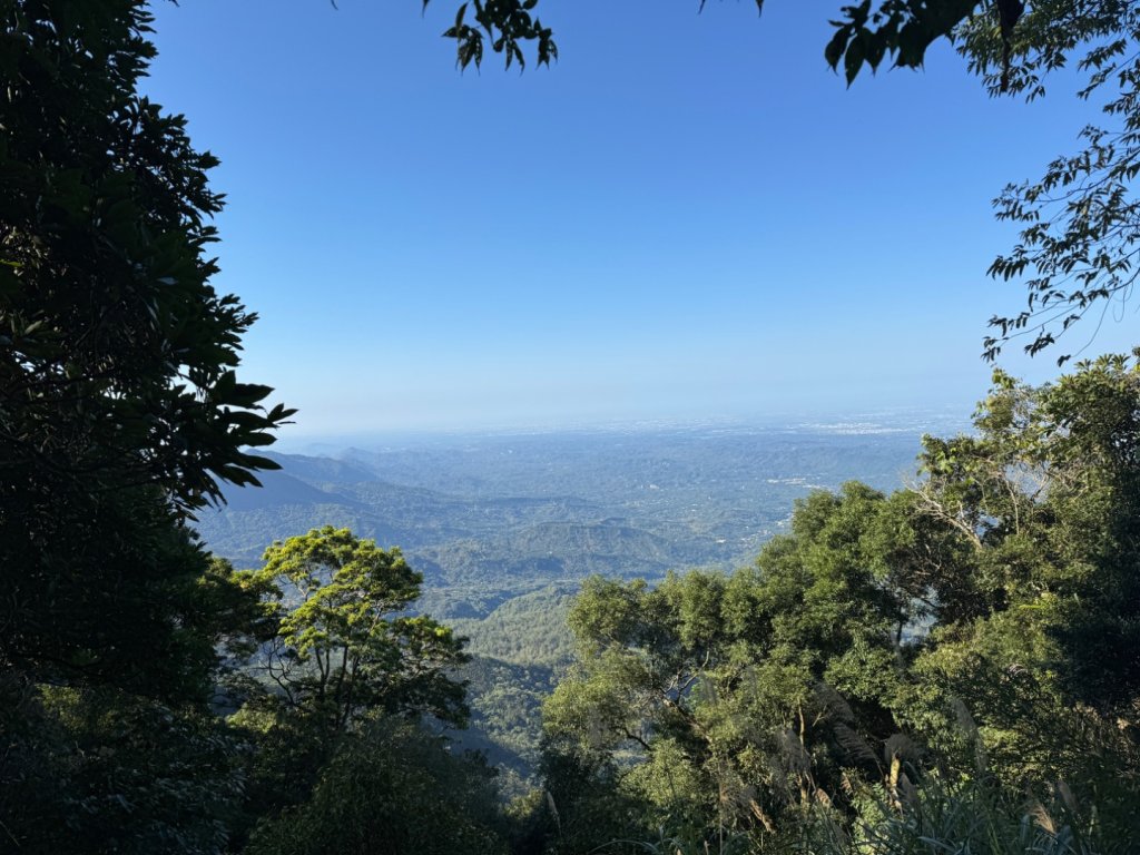 台南市白河區、嘉義縣大埔鄉交界，小百岳63號大棟山ㄧ等三角點_2428585