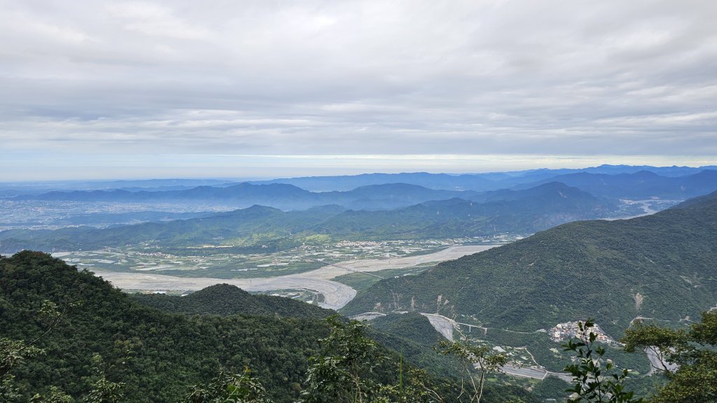 【錯過昨天的約定，今天用腳步致歉】⛰️尾寮山的魔王氣場依舊強大_2952105