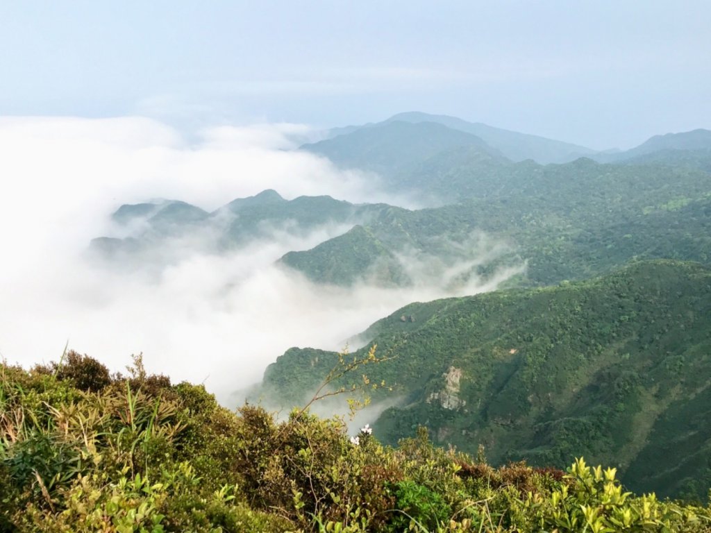 龍脊上的舞者：劍龍稜走茶壺山_1325087