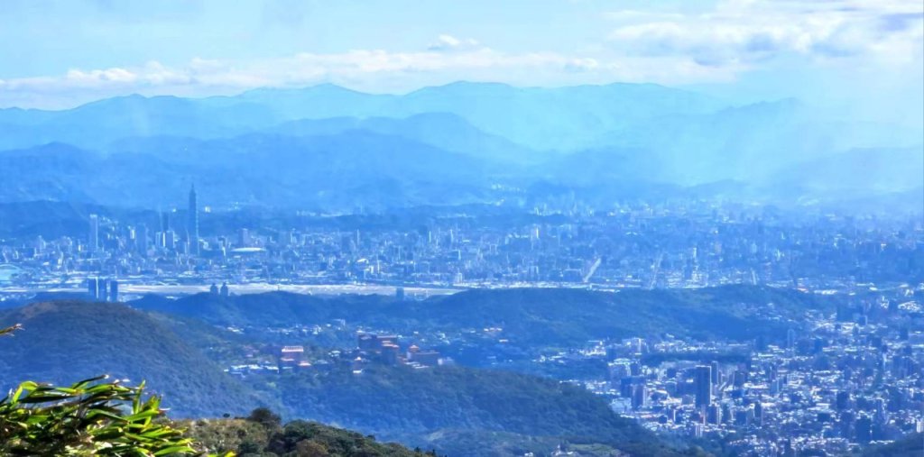 【中級山】台北版抹茶山竟然有免申請路線，小觀音山西峰單攻，順遊頂湖海芋步道，竹子湖黑森林_2742381