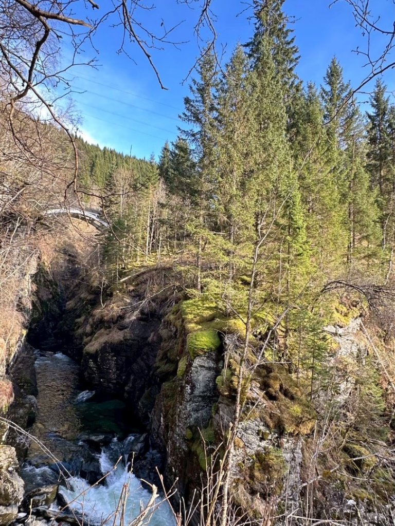 挪威🇳🇴Voss峽谷秘境_2810285