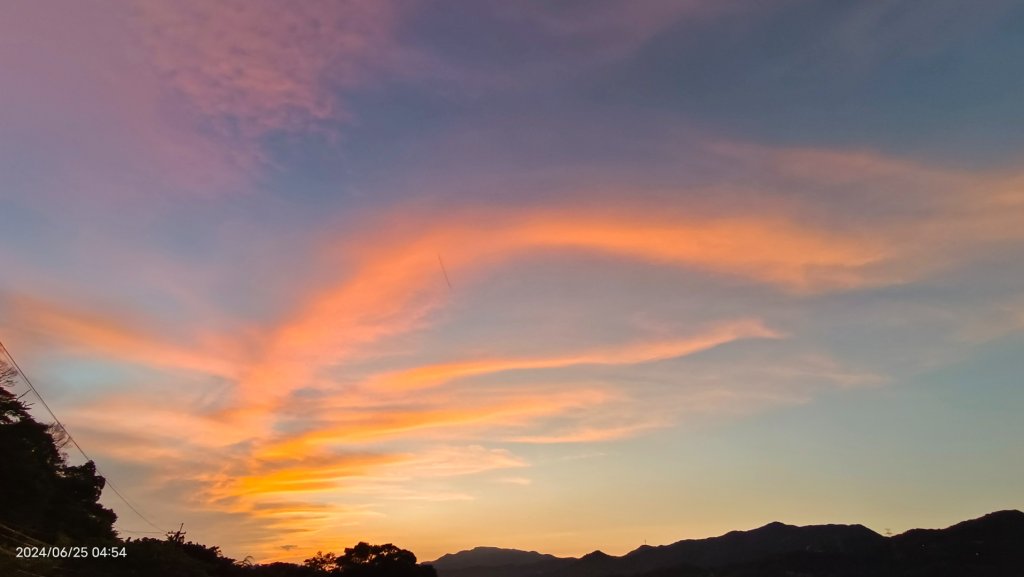 夜景 #琉璃光雲瀑 &火燒雲日出&藍天 #雲瀑  6/25_2534910