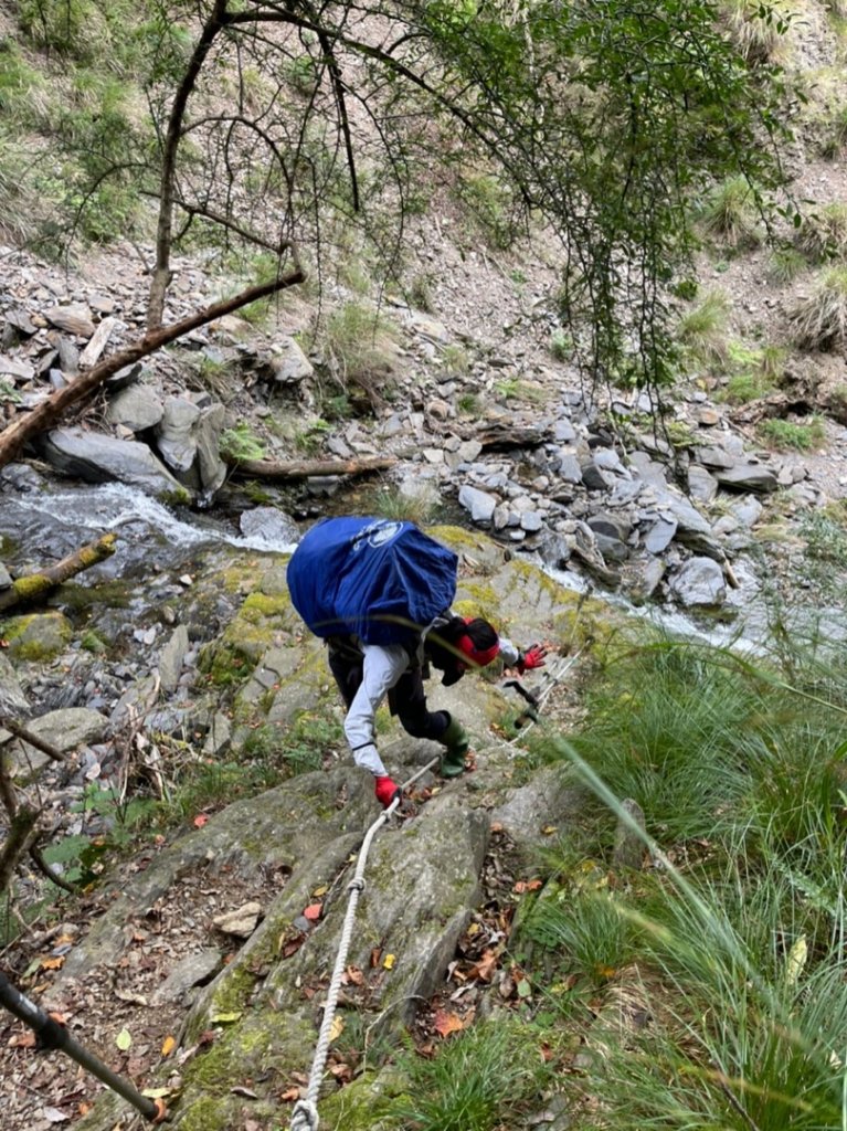 中央尖山_1516414