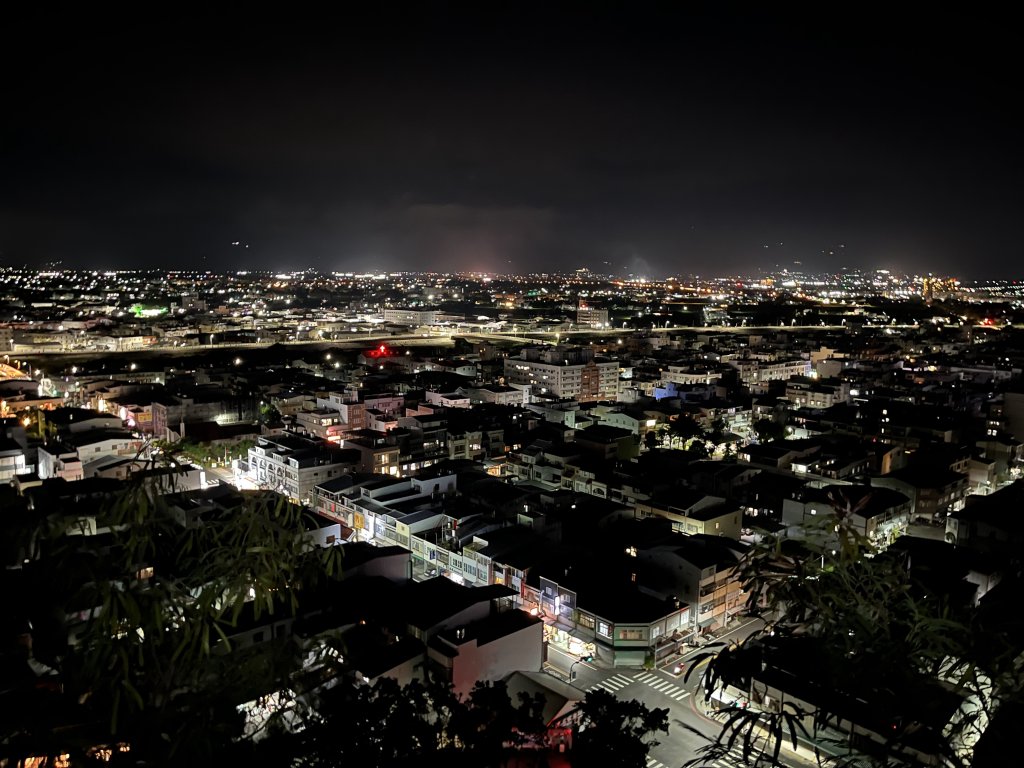 [漫遊縱谷 愛在花東-06/10] 2025_1011 台東鯉魚山步道封面圖