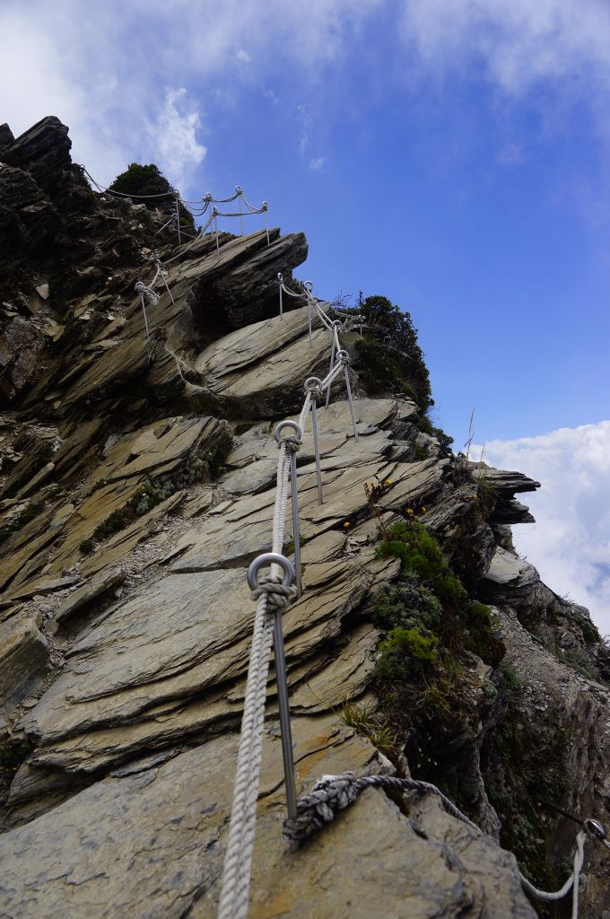 2018.08.09-12 百岳行之重返南湖圈谷_前進馬比杉山_400201