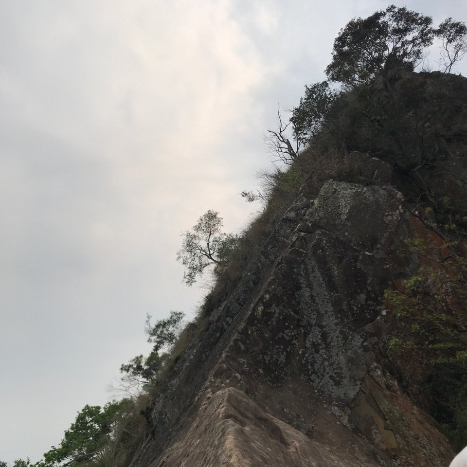 梅峰一線天獵鷹尖_910626