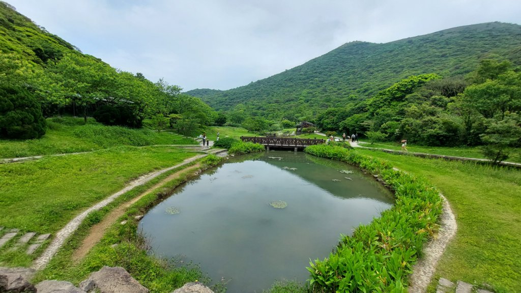 楓樹湖古道登面天北稜上面天山封面圖