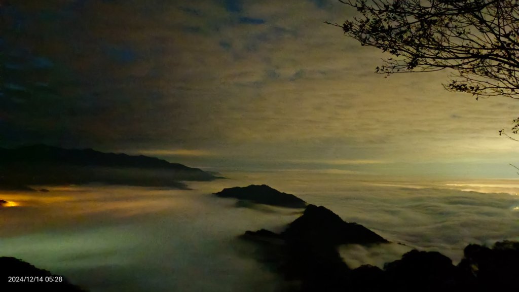 二訪馬拉邦山，解鎖 #琉璃光雲海 #日出雲海  #血月 #斜射光 #楓葉紅了！_2668533