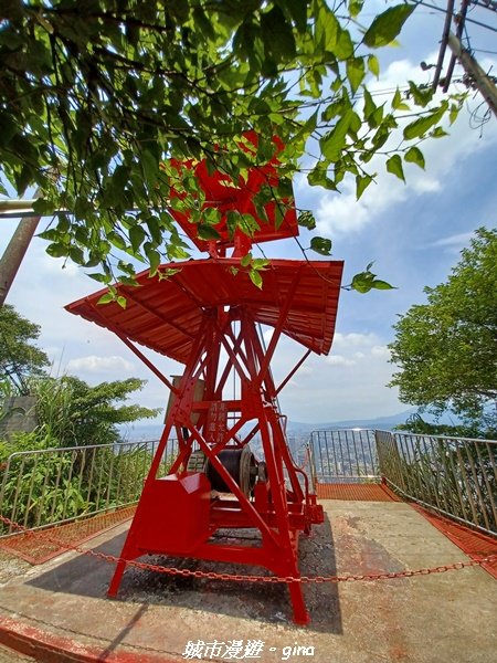 【台北信義】搭捷運爬山趣。 小百岳集起來。編號13小百岳-南港山步道_1755591