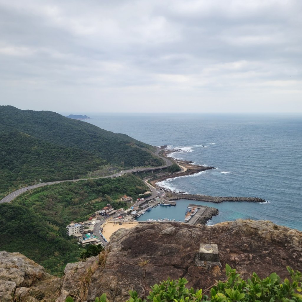 情人湖環湖環山步道、老鷹岩封面圖