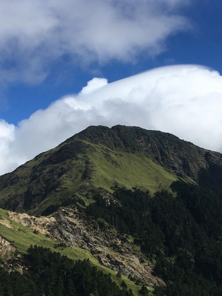 106/11/18阮佇合歡東峰_211406