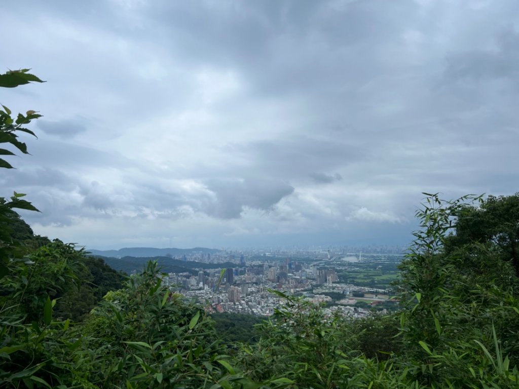 貴子坑一圈封面圖