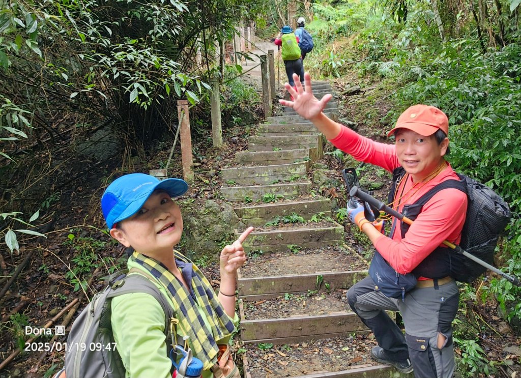 小百岳馬那邦山(H1407m)加碼採草莓_2694649
