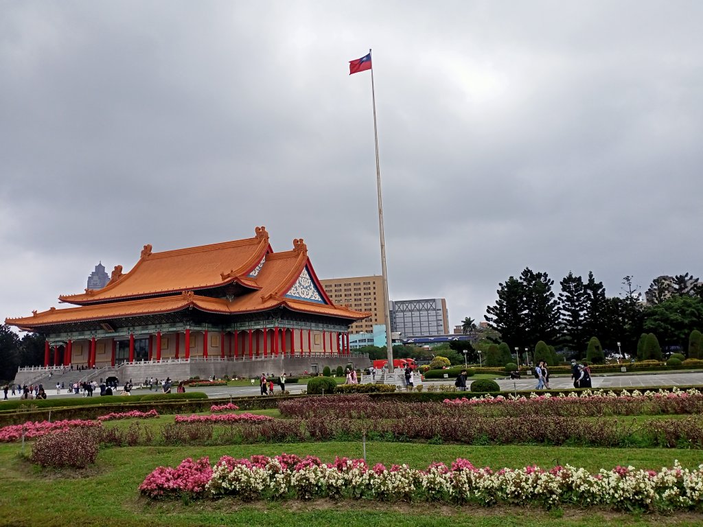 自由廣場、國家戲劇院、國家音樂廳、中正紀念堂賞櫻及尋寶趣【齊心鞋力尋寶去】_2038853