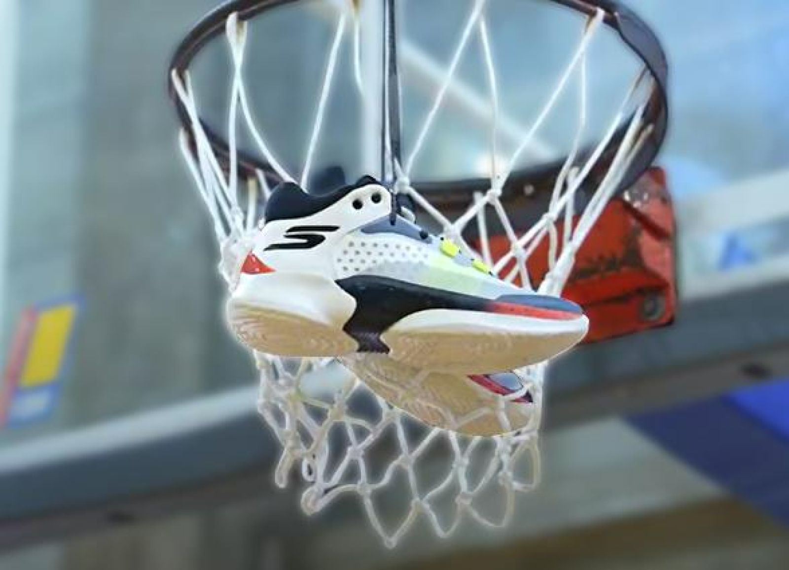 一張含有 運動游戲, 體育, 運動配備, 籃球 的圖片
自動產生的描述