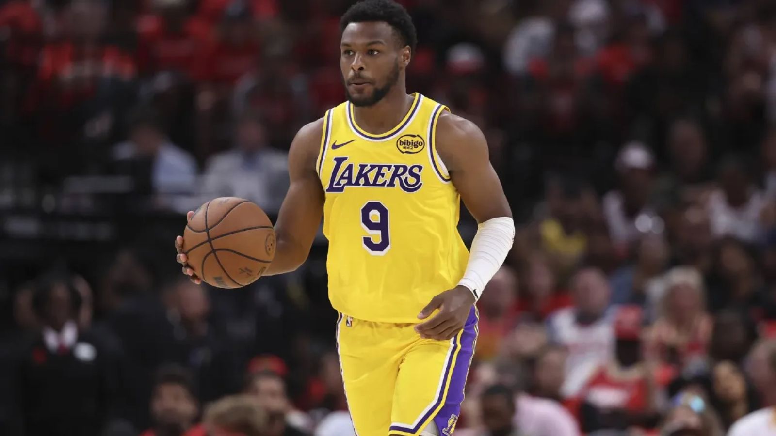 Bronny James 變「資深球員」 隊內訓練領防Doncic與Reaves