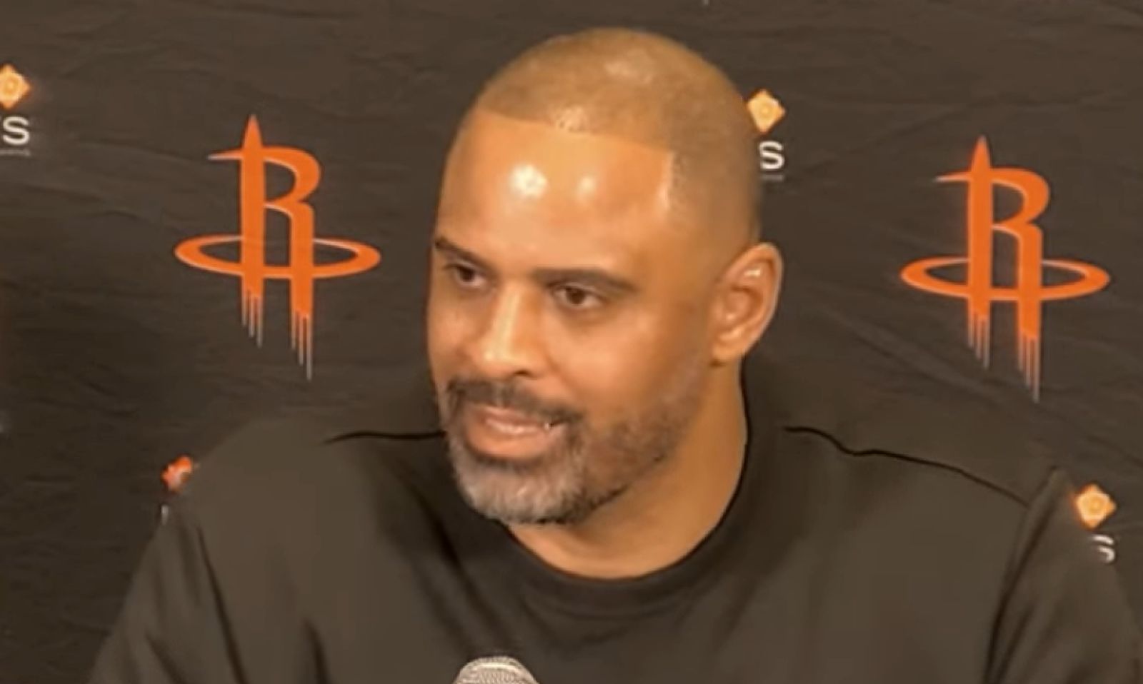 【影片】批評裁判吹判尺度！火箭總教練Udoka：主裁判就像一個追星族一樣