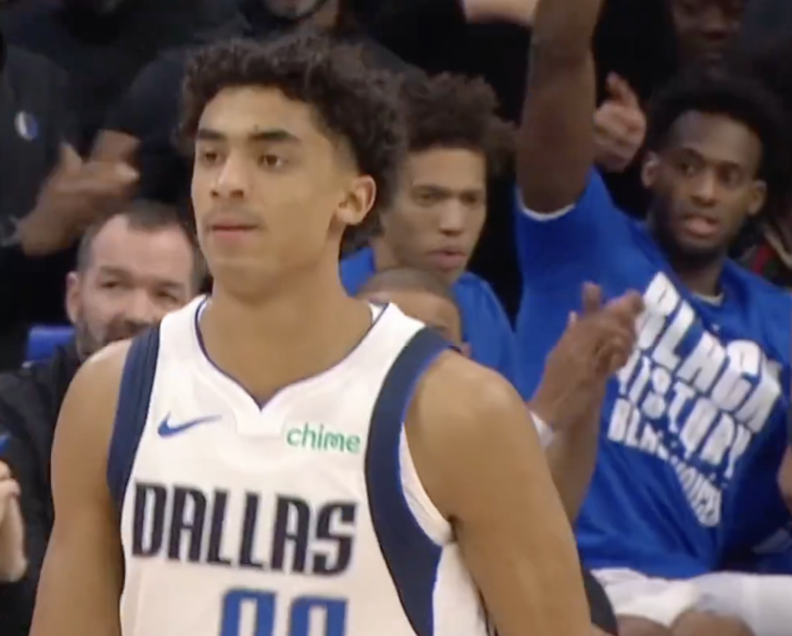 【影片】NBA / 隨插即用!Christie獨行俠首戰15分、9籃板演出 | 籃球筆記