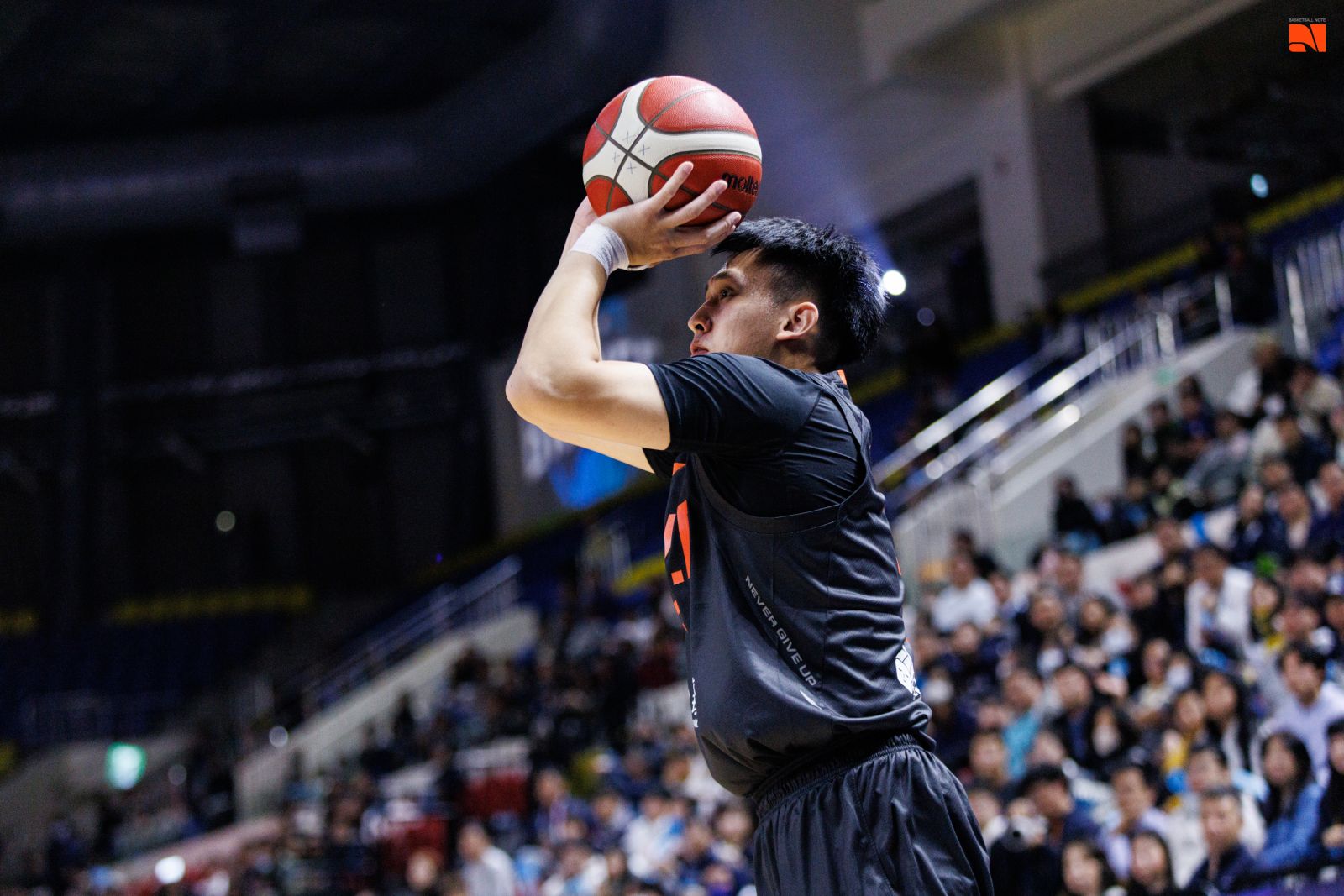 【影片】又是20分以上大勝 領航猿輕取勇士開季6戰平均贏18.5分