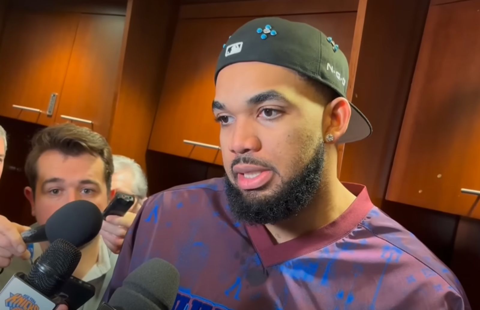 【影片】NBA/ 談球隊陷入0-2落後 Towns：連贏兩場的速度和連輸兩場的速度一樣快
