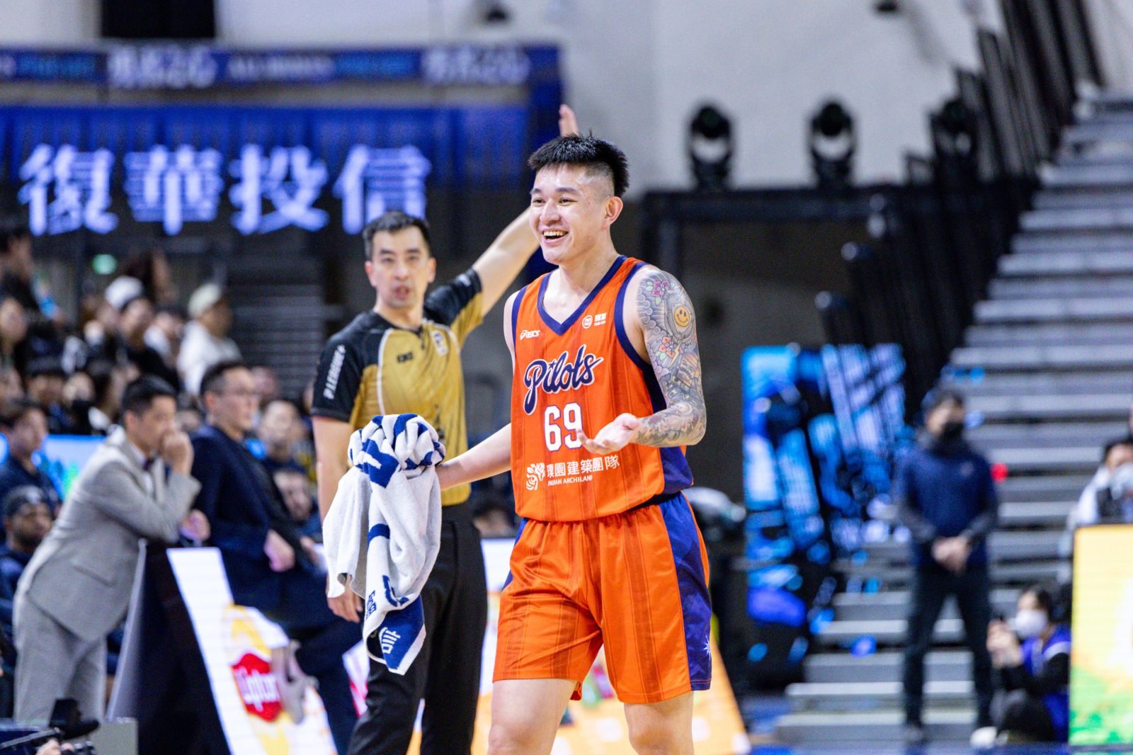 【影片】盧峻翔「準絕殺」逆轉勇士 領航猿11連勝破聯盟紀錄