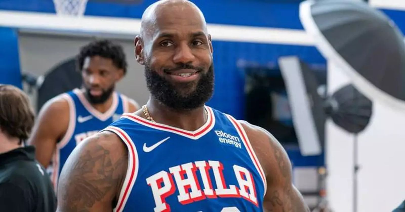 LeBron James搭免費贊助直升機？NBA球隊老闆們密切關注